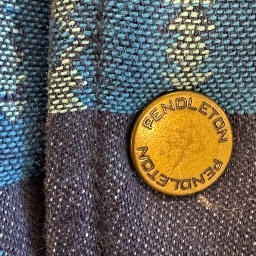 Pendleton Reversible Down Vest With Pockets & Gol… - image 3